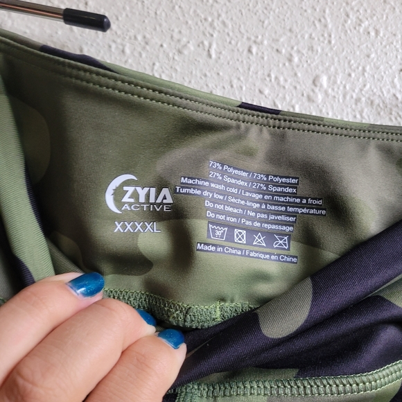 shorts - Picture 2 of 2